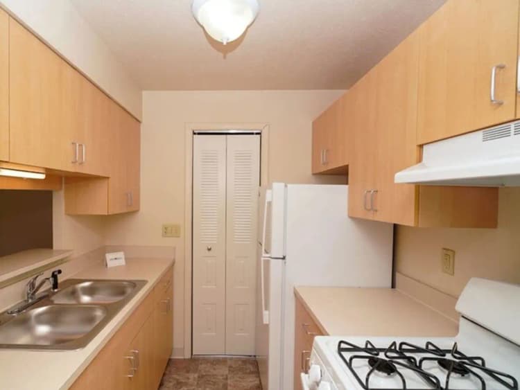 Kenosha apartments for rent - image - 1.jpg