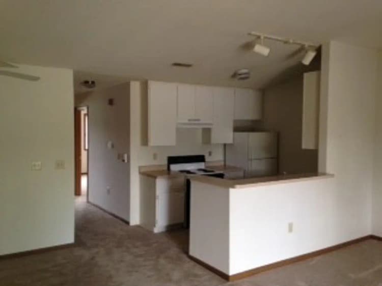 Kenosha apartments for rent - image - image (32).jpg