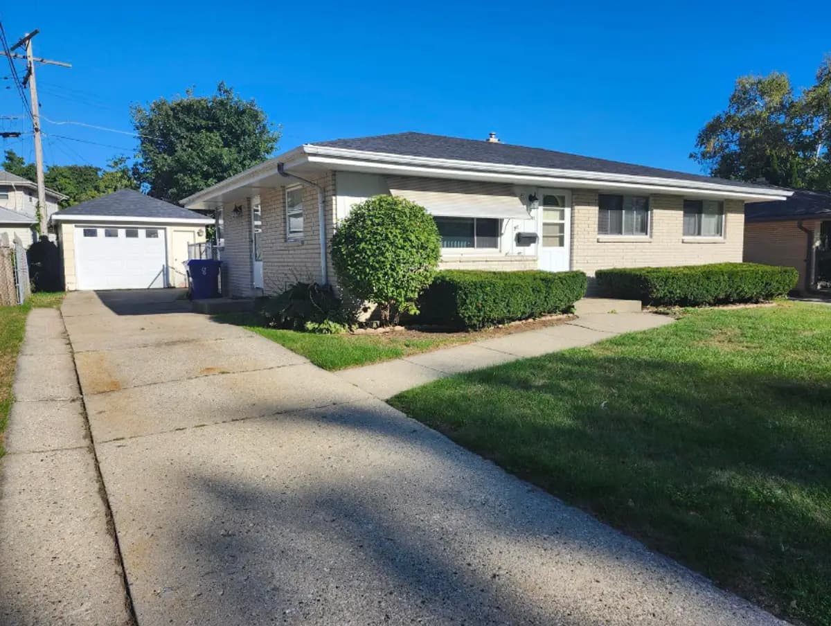Kenosha apartments for rent - Property image - 7841 10th Ave - 1