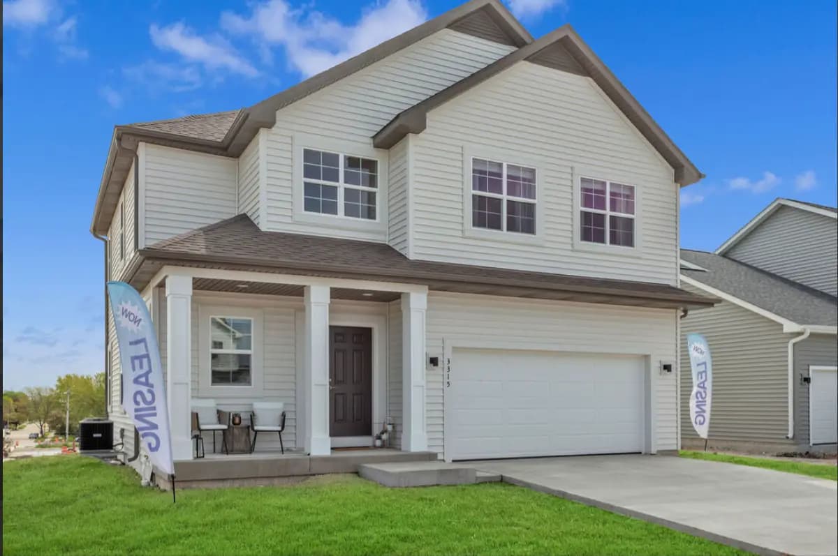 Kenosha apartments for rent - Property image - Brookstone Apartments - 1