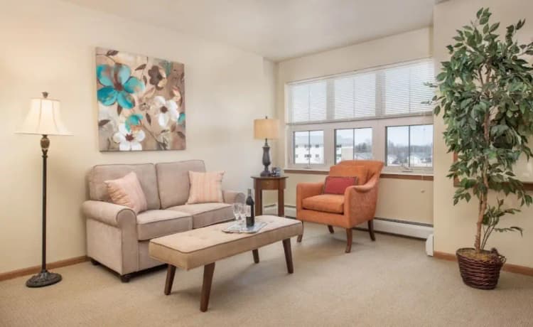 Kenosha apartments for rent - image - Celebre-Place3-jpg.webp