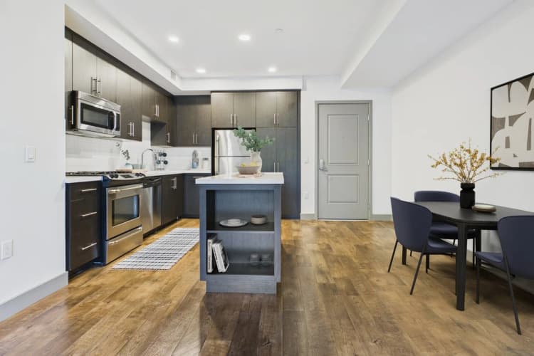 Kenosha apartments for rent - image - 29043322
