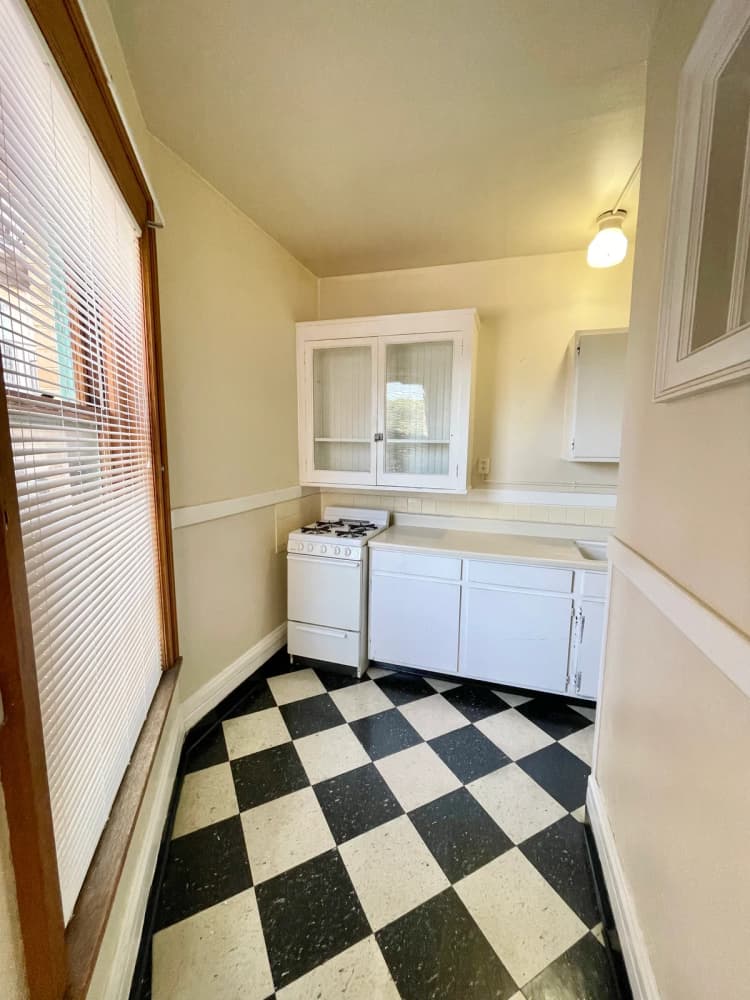 Kenosha apartments for rent - image - photo jul 15 2023, 11 53 45 am