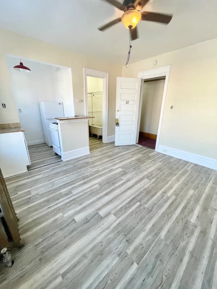 Kenosha apartments for rent - image - IMG_5724