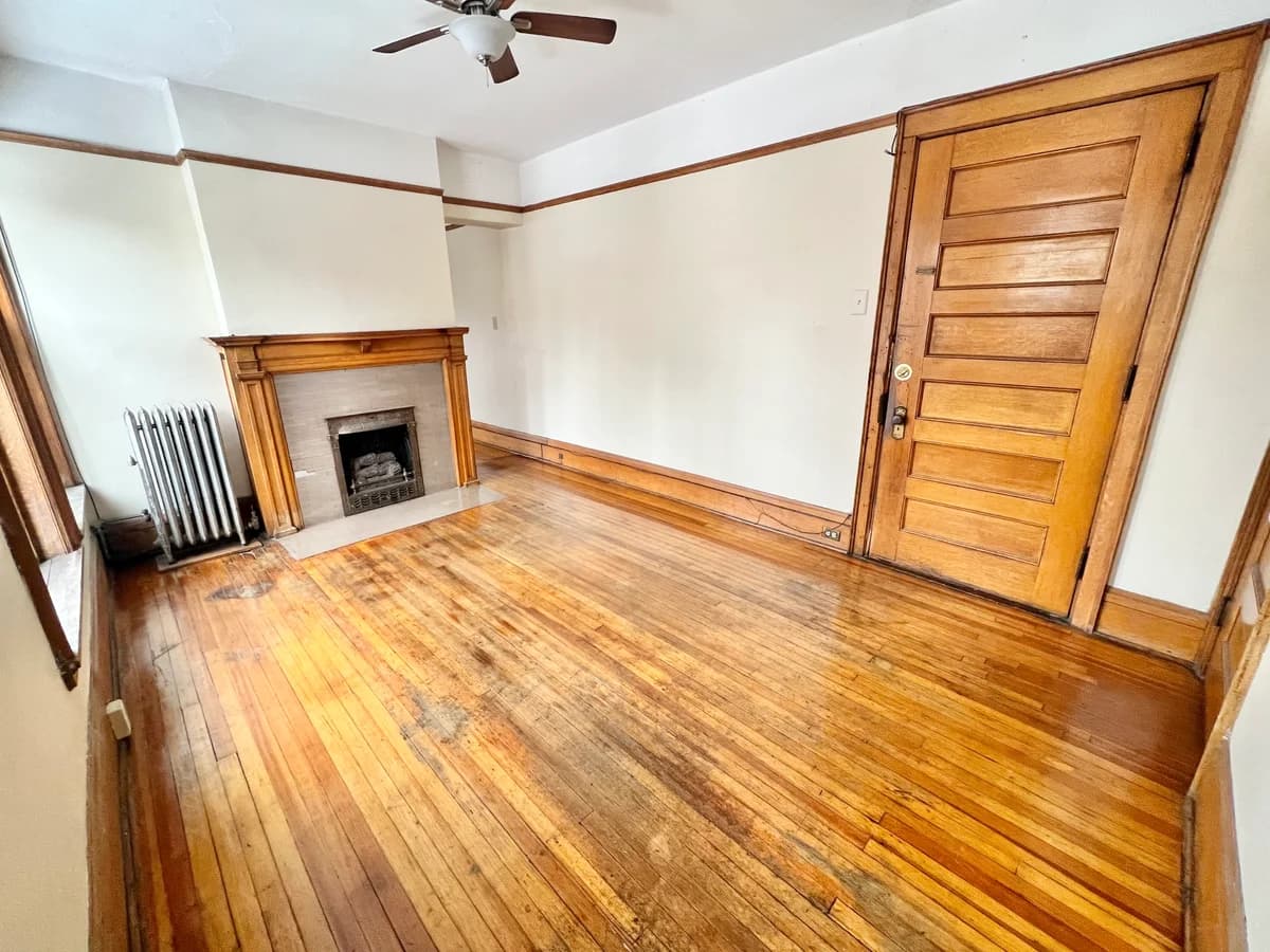 Cross Apartments - Apartment - 134
