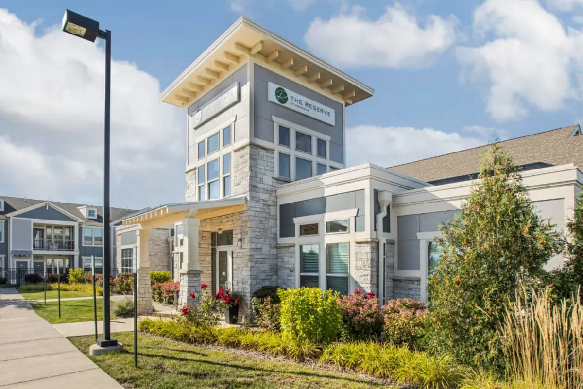 Kenosha apartments for rent - Property image - The Reserve at Kenosha - 3