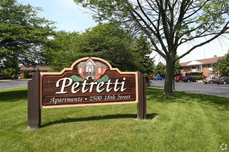 Kenosha apartments for rent - image - 2524-sign.jpg