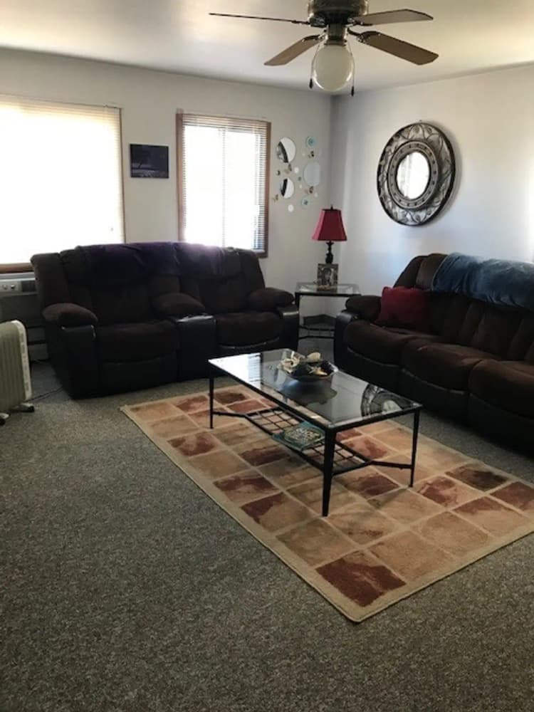 Kenosha apartments for rent - image - orchard-courts-kenosha-wi-building-photo (9).jpg