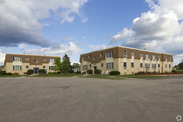 Kenosha apartments for rent - image - saxony-manor-kenosha-wi-building-photo (1).jpg