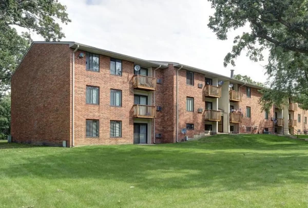 Kenosha apartments for rent - Property image - Prairie Villa Senior - 1