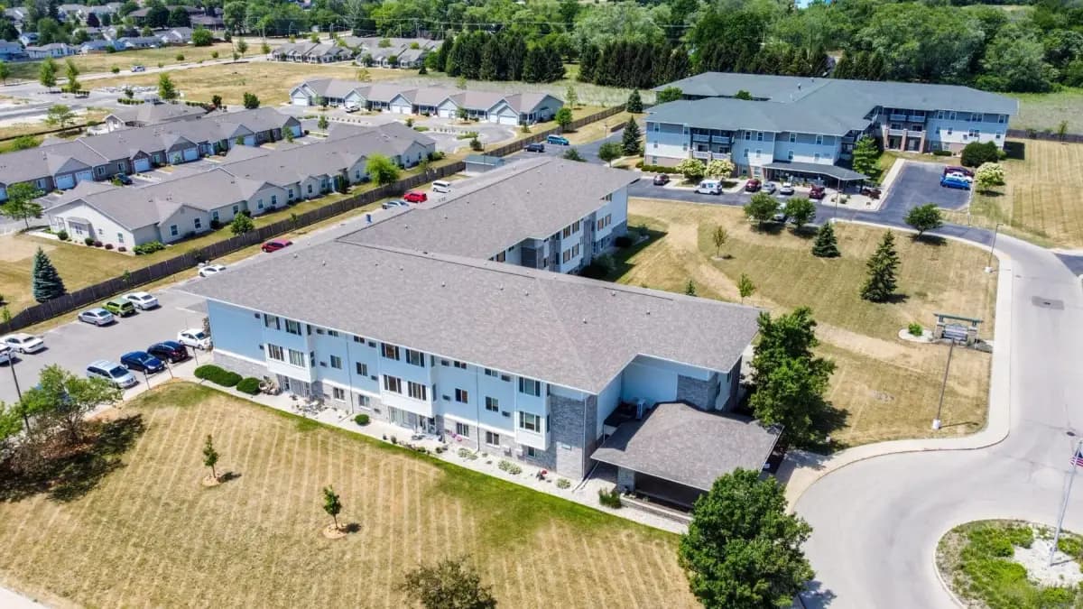 Kenosha apartments for rent - image - Glenwood-Senior-Apartments-main-jpg.webp