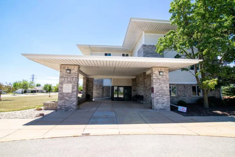 Kenosha apartments for rent - image - Glenwood-Senior-Apartments2-jpg.webp