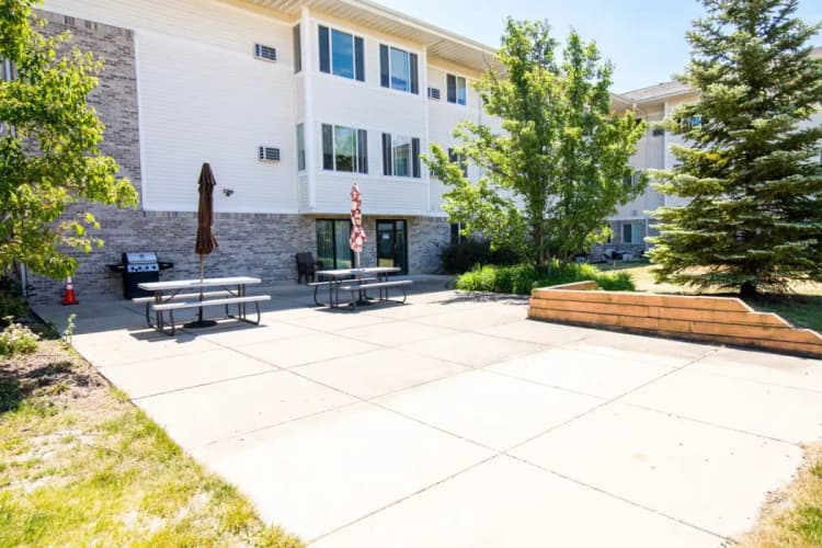 Kenosha apartments for rent - image - Glenwood-Senior-Apartments5-jpg.webp