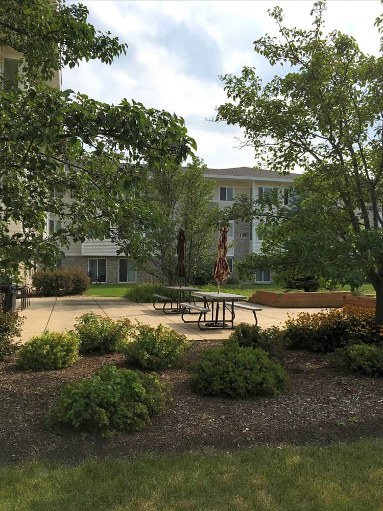 Kenosha apartments for rent - image - c46e6aa6db7c104d340ffa670e1ee963.webp