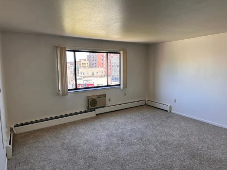 Kenosha apartments for rent - image - 9570a61d6a3f528cc34964fedbedfb80-uncropped_scaled_within_1536_1152.webp