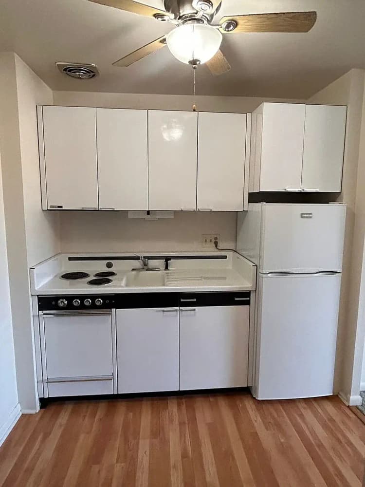 Kenosha apartments for rent - image - d0f5b558a61371af40e6374bdc9081b5-uncropped_scaled_within_1536_1152.webp
