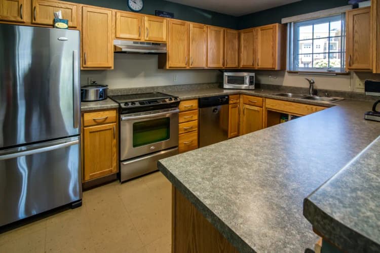Kenosha apartments for rent - image - IMG_2491-Edit-1-scaled.jpg