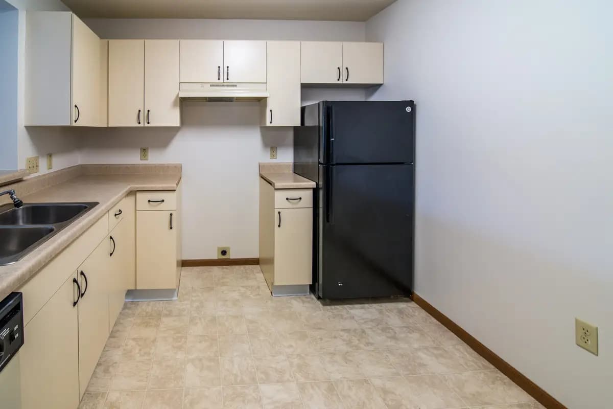 Kenosha apartments for rent - image - IMG_2504-Edit-1-scaled.jpg
