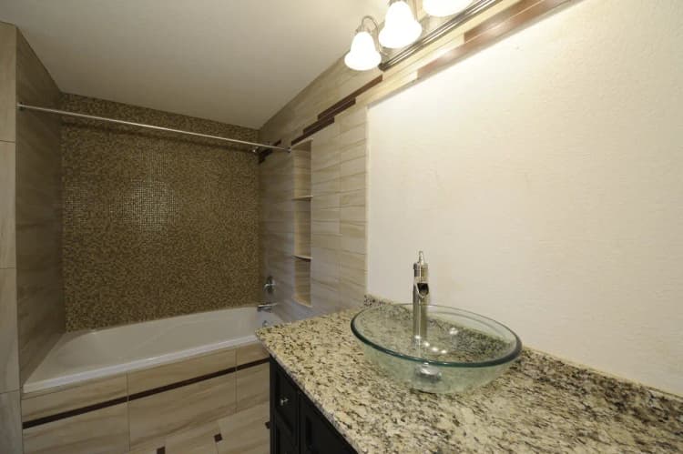 Kenosha apartments for rent - image - image (3).jpg