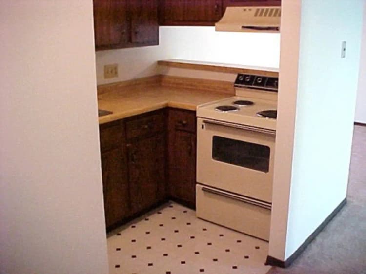 Kenosha apartments for rent - image - 24e62c2d91b5e30843a18a226f6905c7.jpeg