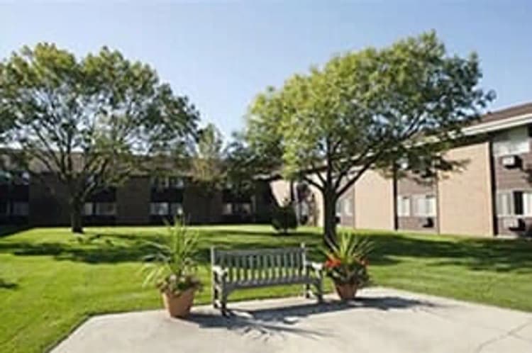 Kenosha apartments for rent - image - villa-nova-apts-4.jpg