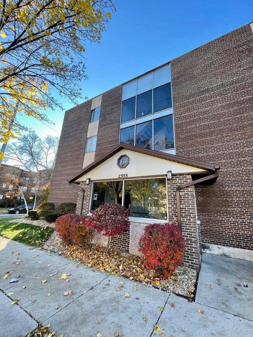 Kenosha apartments for rent - image - large (7).jpeg