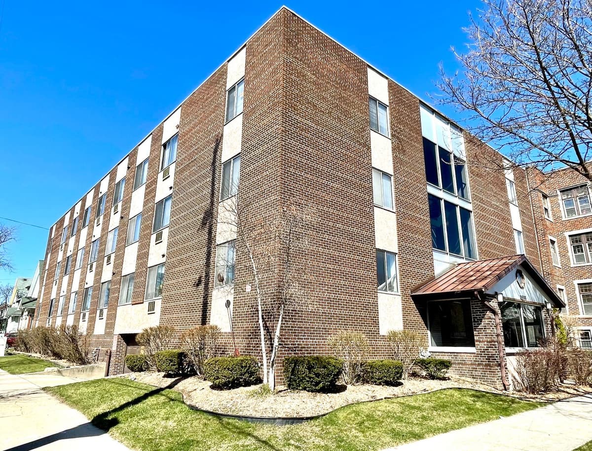 Kenosha apartments for rent - Property image - test mig - 2