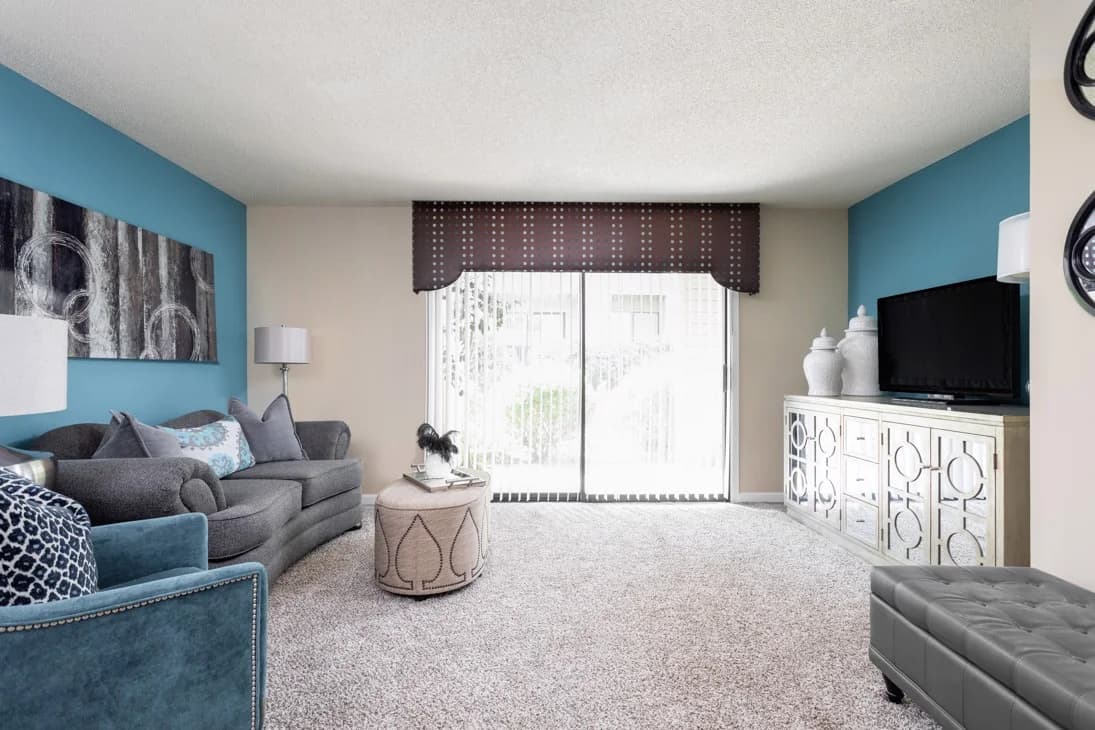 Kenosha apartments for rent - image - 01_LivingRoom_ProspectPark_2018@3x - Copy.jpg