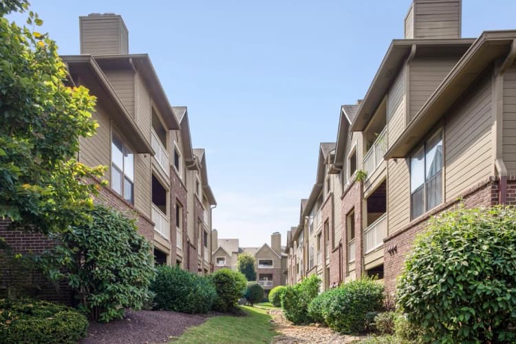 Kenosha apartments for rent - image - 24_Exterior_ProspectPark_2018@3x.jpg