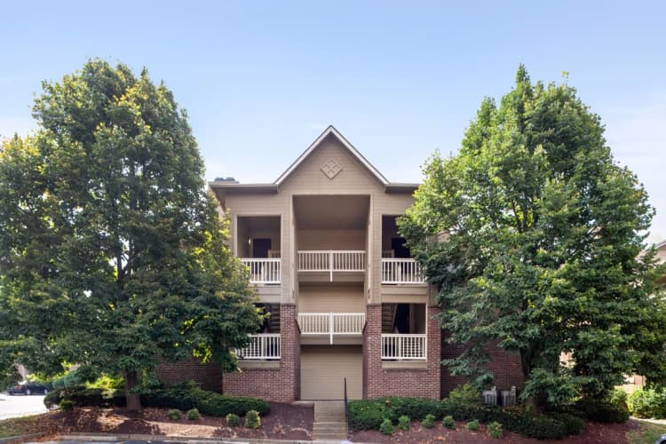 Kenosha apartments for rent - image - 23_Exterior_ProspectPark_2018@3x.jpg