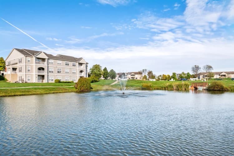 Kenosha apartments for rent - image - Columns on Wetherington-POI-019@3x.jpg