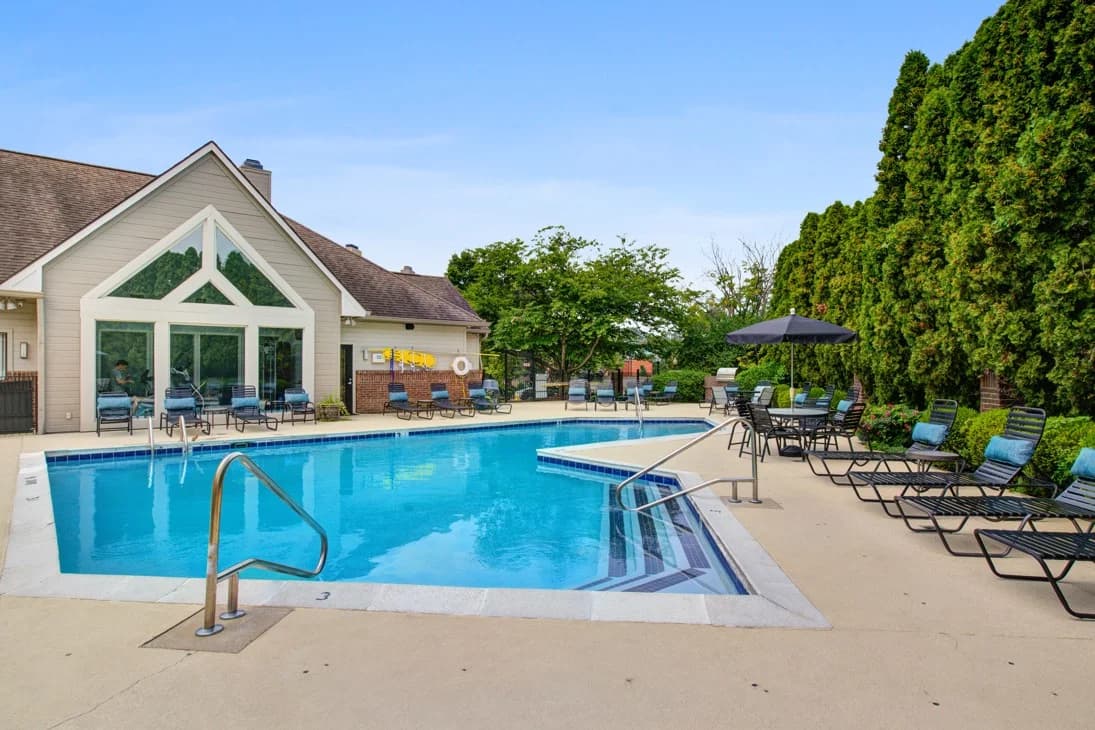Kenosha apartments for rent - image - 19_Pool_ProspectPark_2021@3x.jpg
