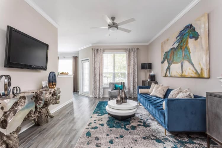 Kenosha apartments for rent - image - 01_LivingRoom_Oxmoor_2018@3x.jpg