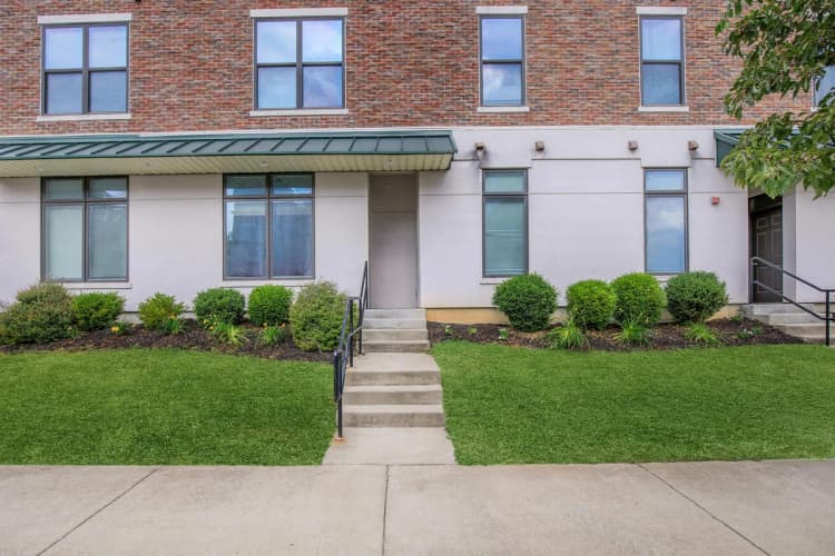 Kenosha apartments for rent - image - 21958328