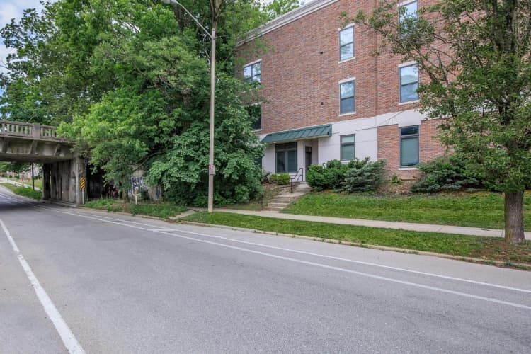 Kenosha apartments for rent - image - 21958334