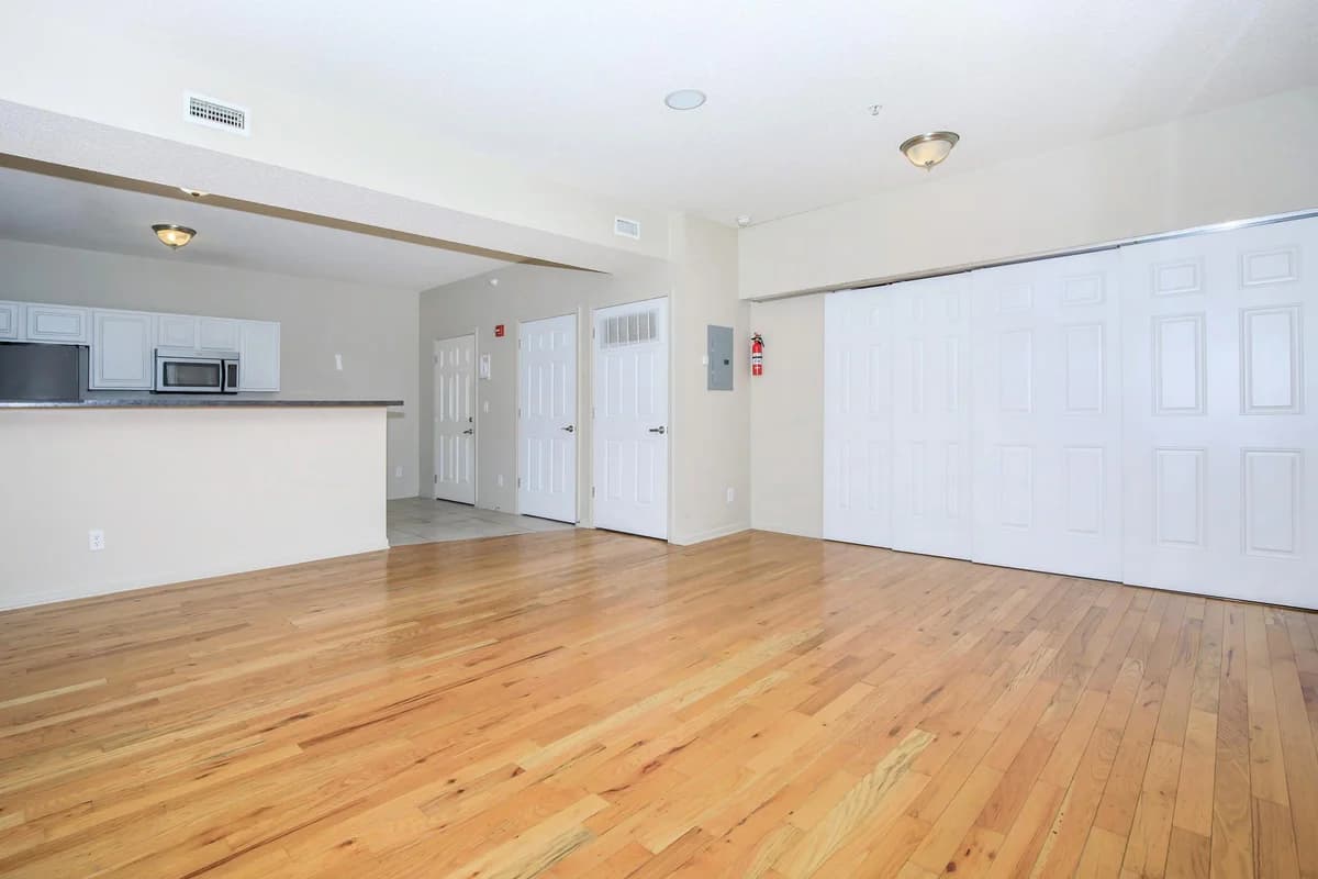 Kenosha apartments for rent - image - 21958337