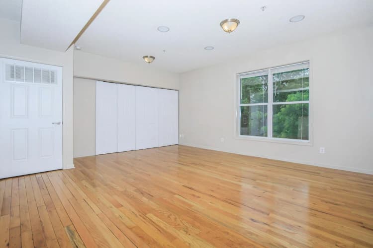 Kenosha apartments for rent - image - 21958329