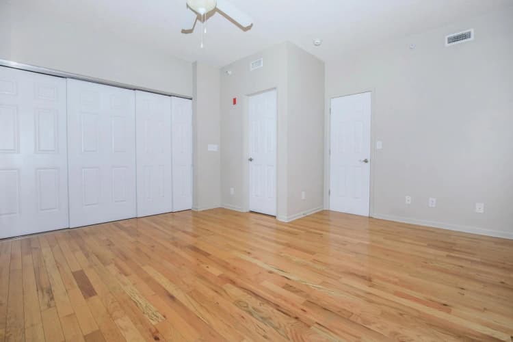 Kenosha apartments for rent - image - 21958322