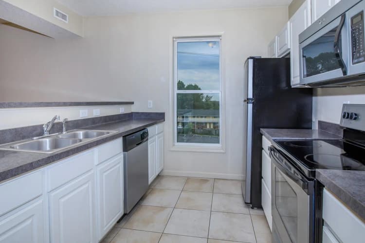 Kenosha apartments for rent - image - 21958323