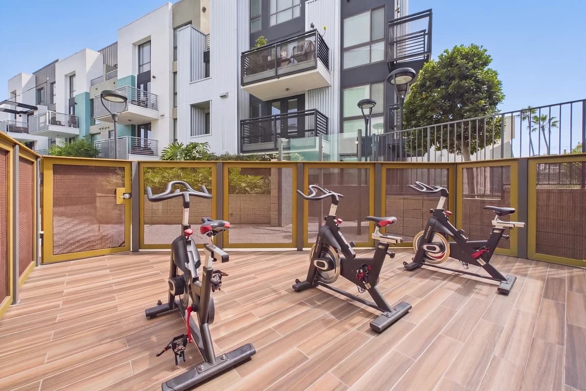 Kenosha apartments for rent - Property image - Access Culver City - 3