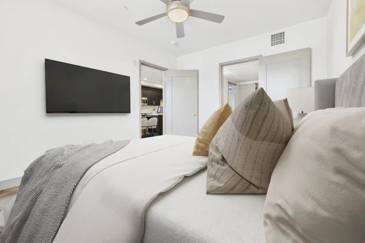 Kenosha apartments for rent - image - 29043568