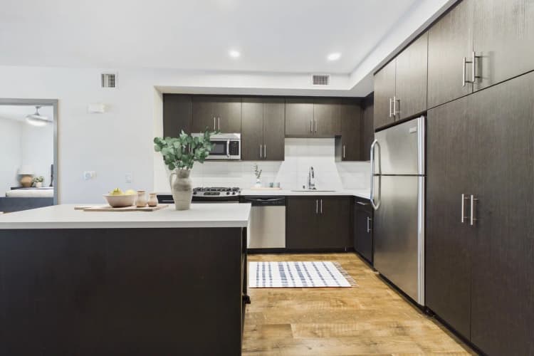 Kenosha apartments for rent - image - 29043320