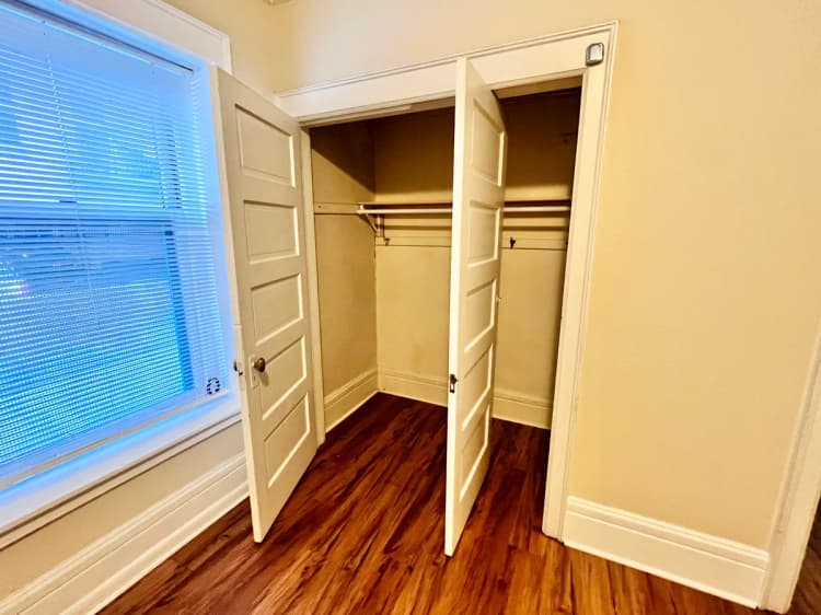 Kenosha apartments for rent - image - IMG_8751
