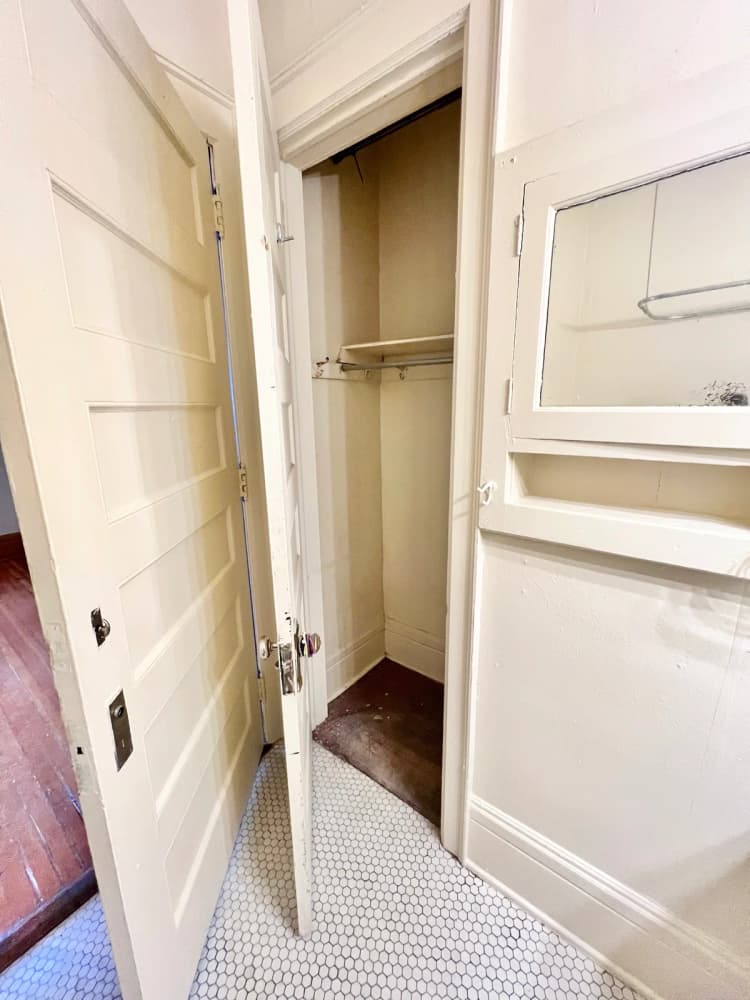 Kenosha apartments for rent - image - IMG_1091