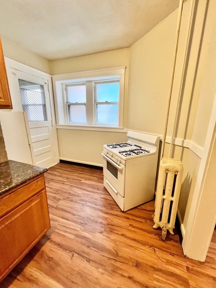 Kenosha apartments for rent - image - IMG_1094