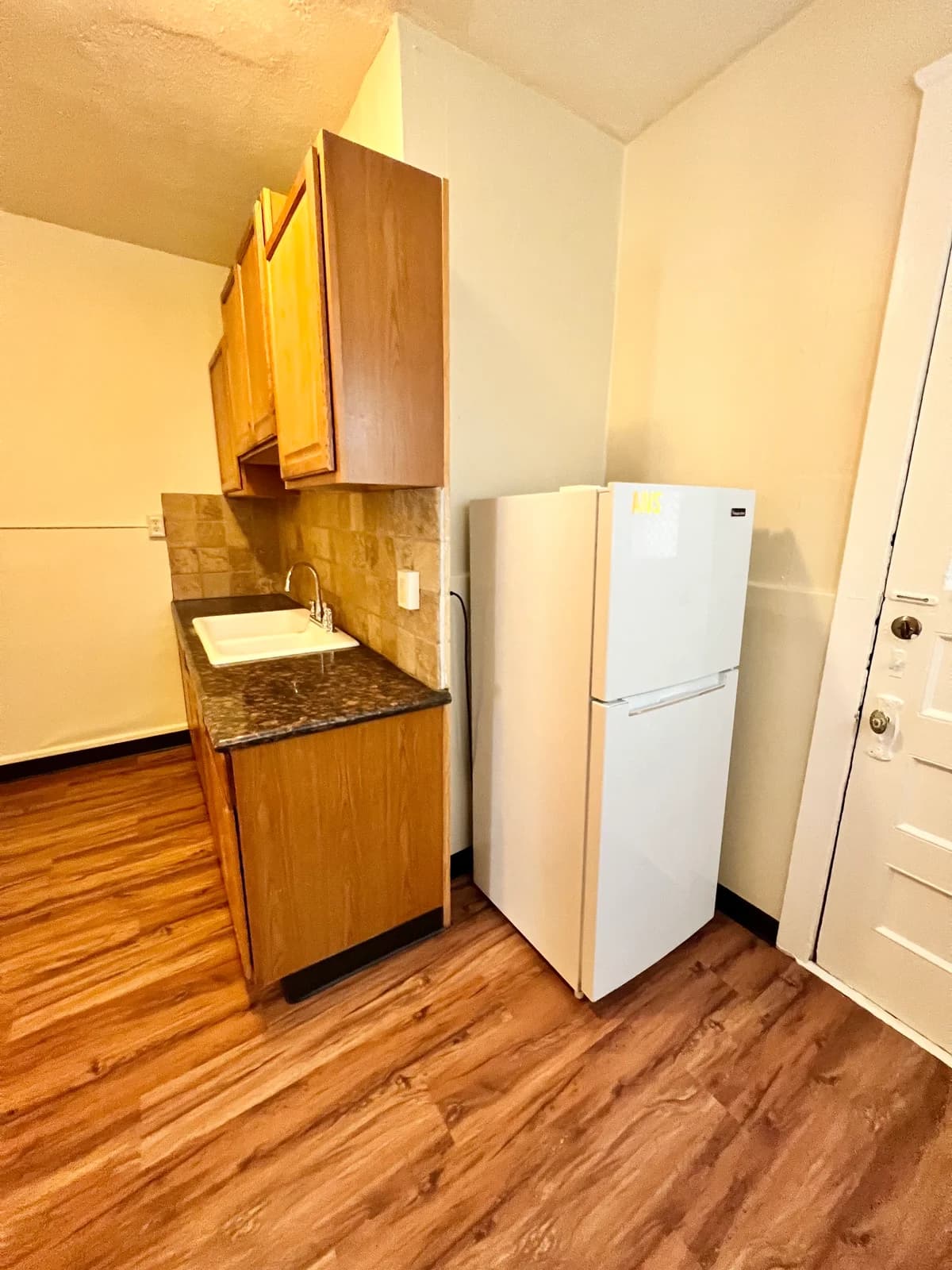 Kenosha apartments for rent - image - IMG_1095