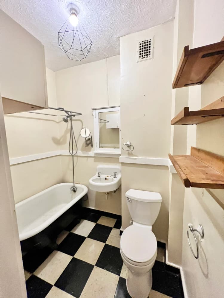 Kenosha apartments for rent - image - IMG_4787